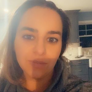 Meet your Posher, Isabella